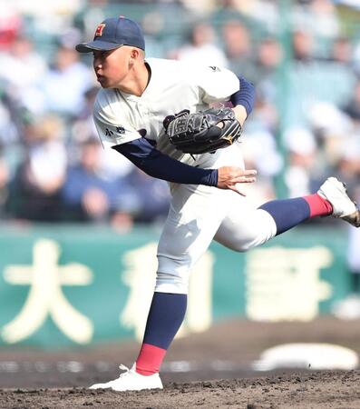 力投する北照・島田爽介（撮影・開出牧）