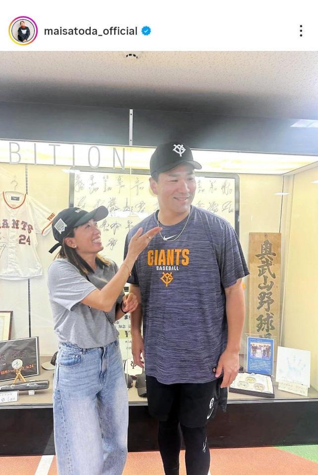 　里田まいのインスタグラム（ｍａｉｓａｔｏｄａ＿ｏｆｆｉｃｉａｌ）より