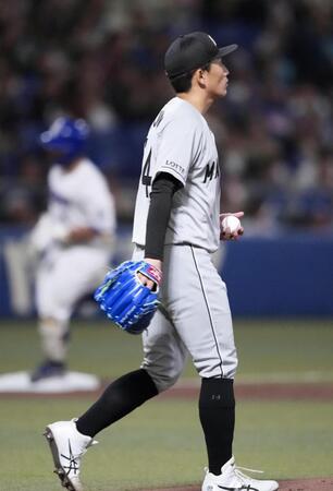 　２回、２ランを浴びた小島