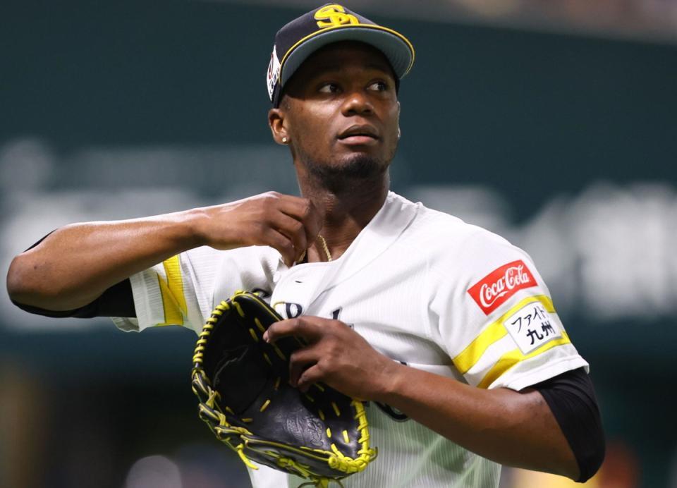 　ソフトバンク・モイネロ