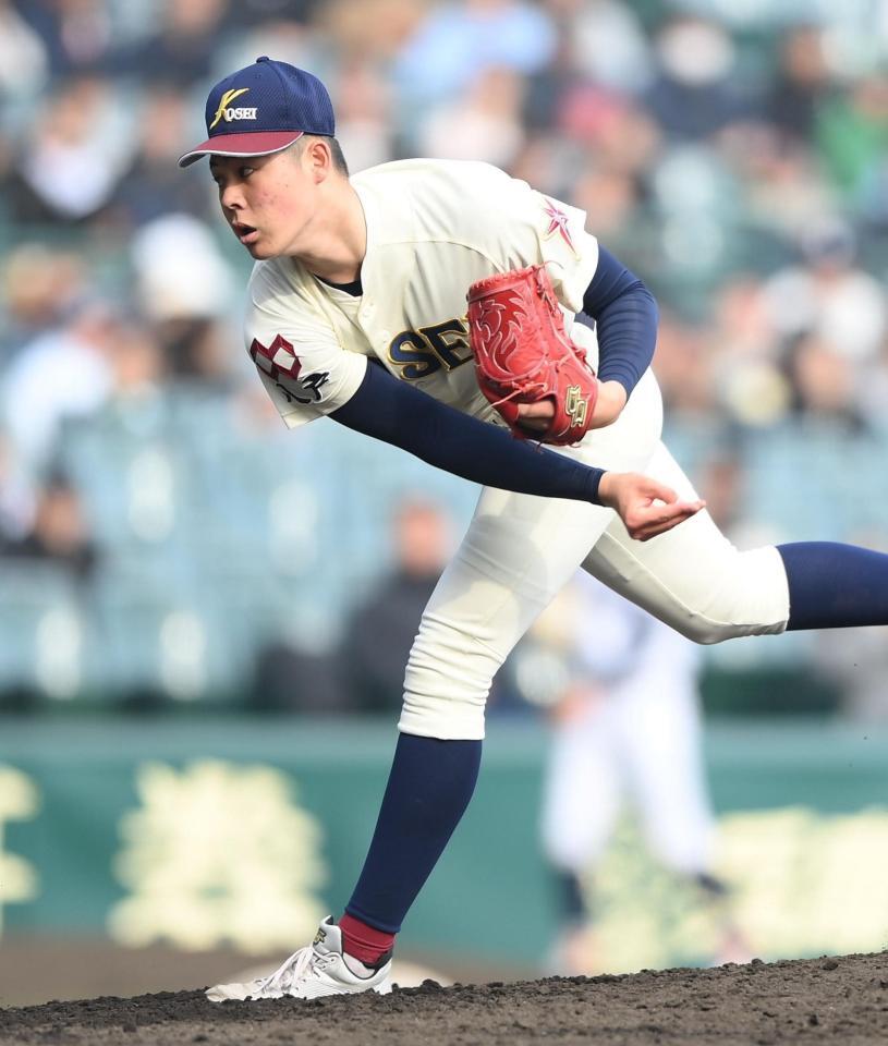 ５回から登板し力投する八戸学院光星・北口晃大（撮影・開出牧）