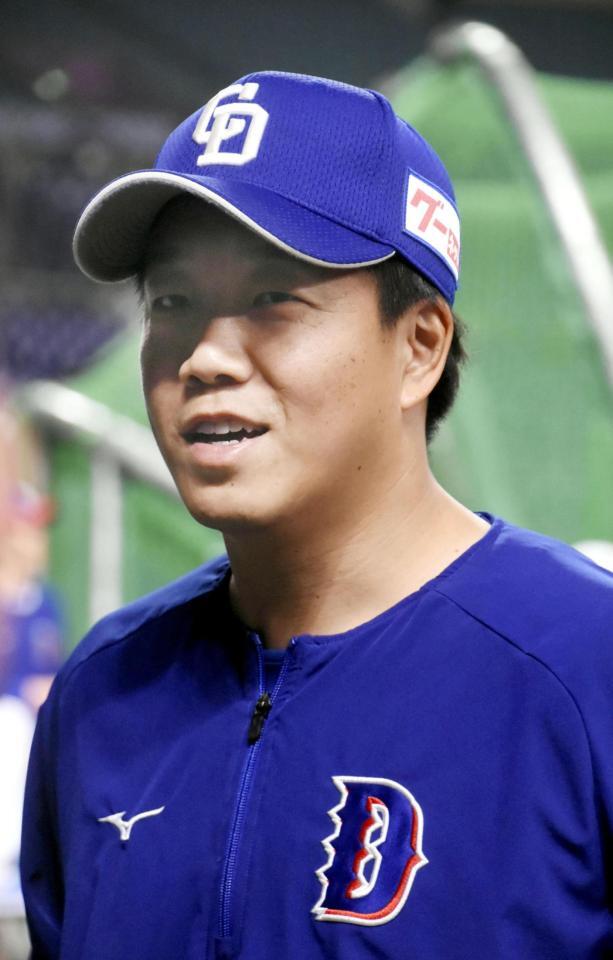 　開幕戦への抱負を語る柳