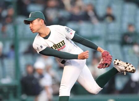 ２番手で登板し、力投する専大松戸・門倉昂大（撮影・中田匡峻）