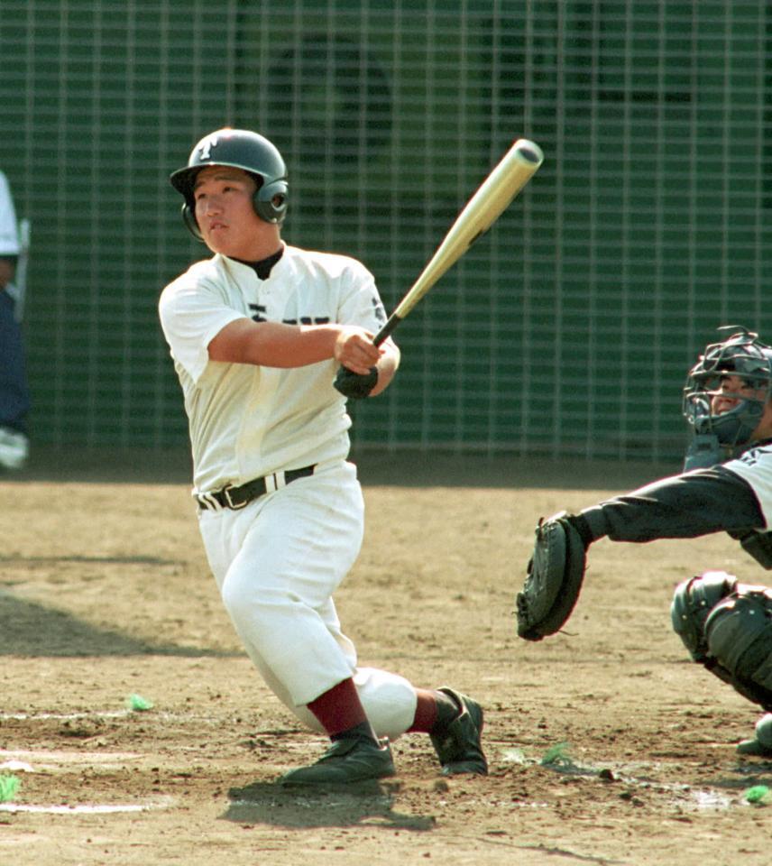 大阪桐蔭時代の中村剛也＝０１年７月２６日