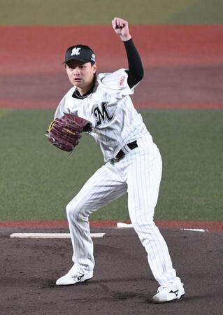 開幕戦でプロ初登板し力投する毛利（撮影・佐藤厚）