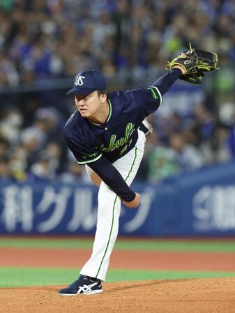 先発し力投する吉村（撮影・石井剣太郎）