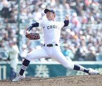 ８回、２番手で登板した中京大中京・太田匠哉（撮影・坂部計介）