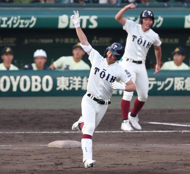 大阪桐蔭　逆転勝ちで３年ぶり４強