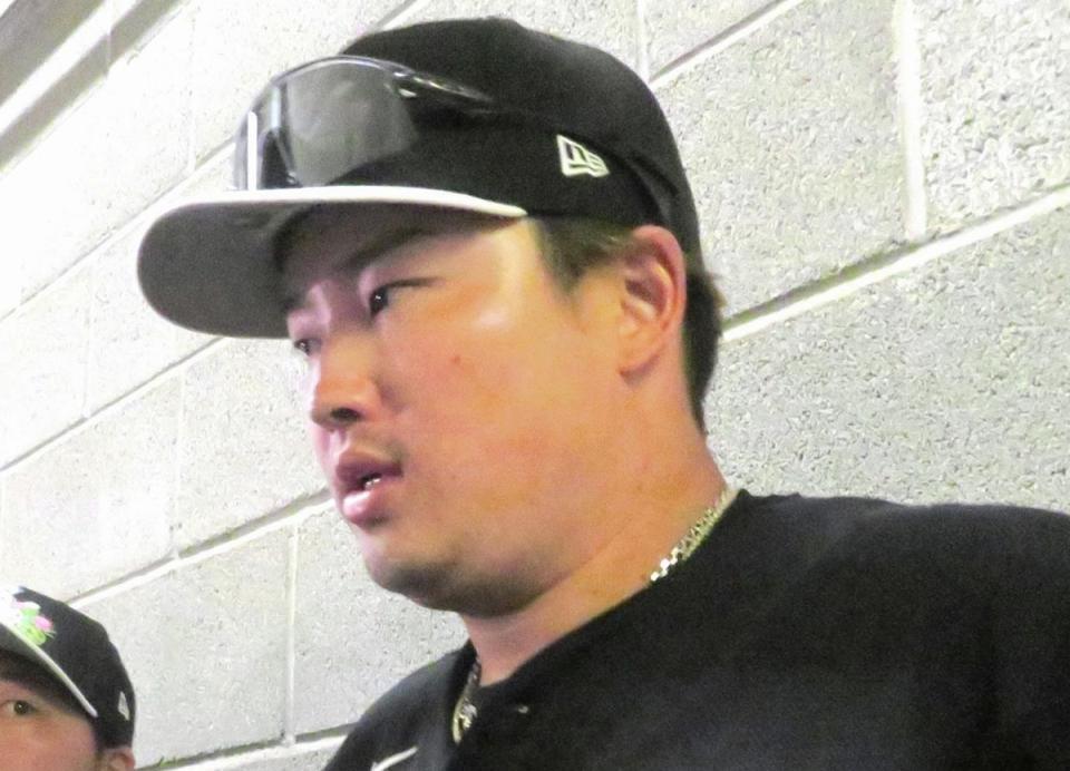 村上宗隆が初安打＆初本塁打の偉業もホワイトソックス大敗 13点を