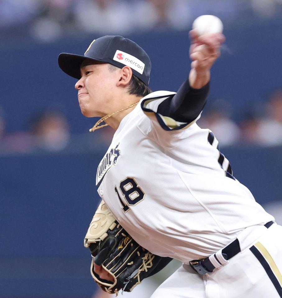 楽天打線を相手に力投する宮城（撮影・立川洋一郎）