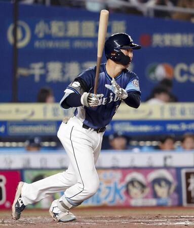 西武・ドラ１小島　球団２０年ぶり新人開幕マスクで存在感　明大同期の毛利からプロ初安打