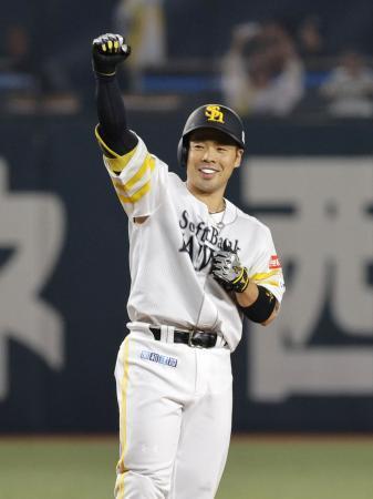 ソ6-4日(28日) 近藤が逆転3点二塁打