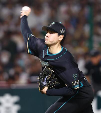 ソフトバンク戦に先発する有原（撮影・中島達哉）