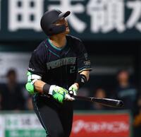 ３回、ソロを放つ清宮幸（撮影・中島達哉）