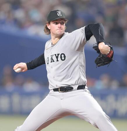 中日戦に先発するウィットリー（撮影・西岡正）