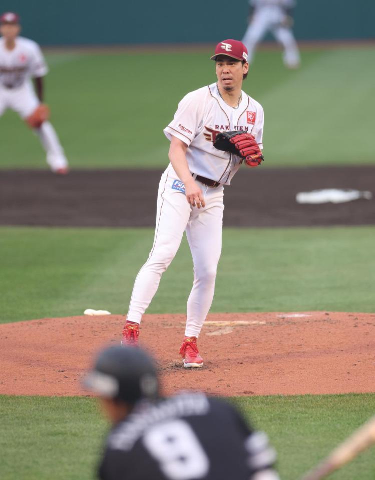 ２回、柳田に左前打を浴びた前田（撮影・佐々木彰尚）