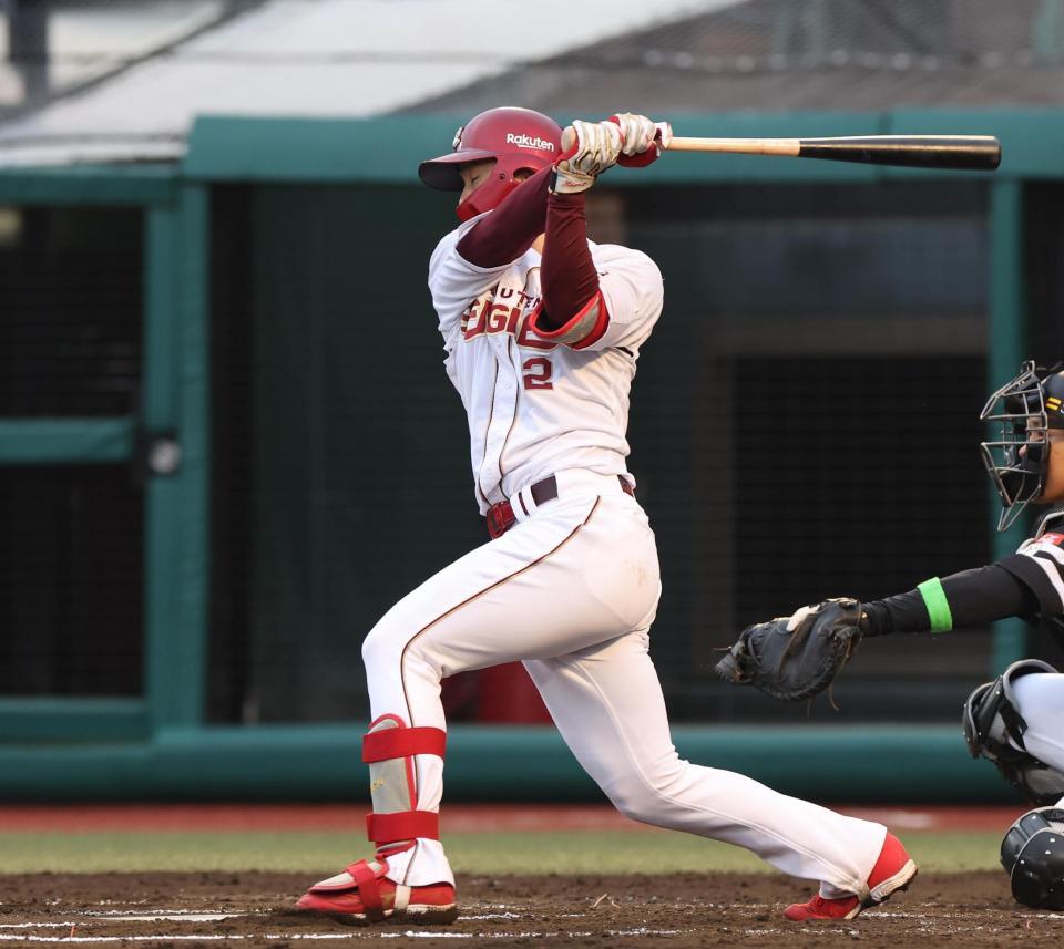 ２回、太田光は左前に適時打を放つ（撮影・佐々木彰尚）