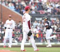 ３回、柳田に２ランを浴びた古謝（撮影・佐々木彰尚）