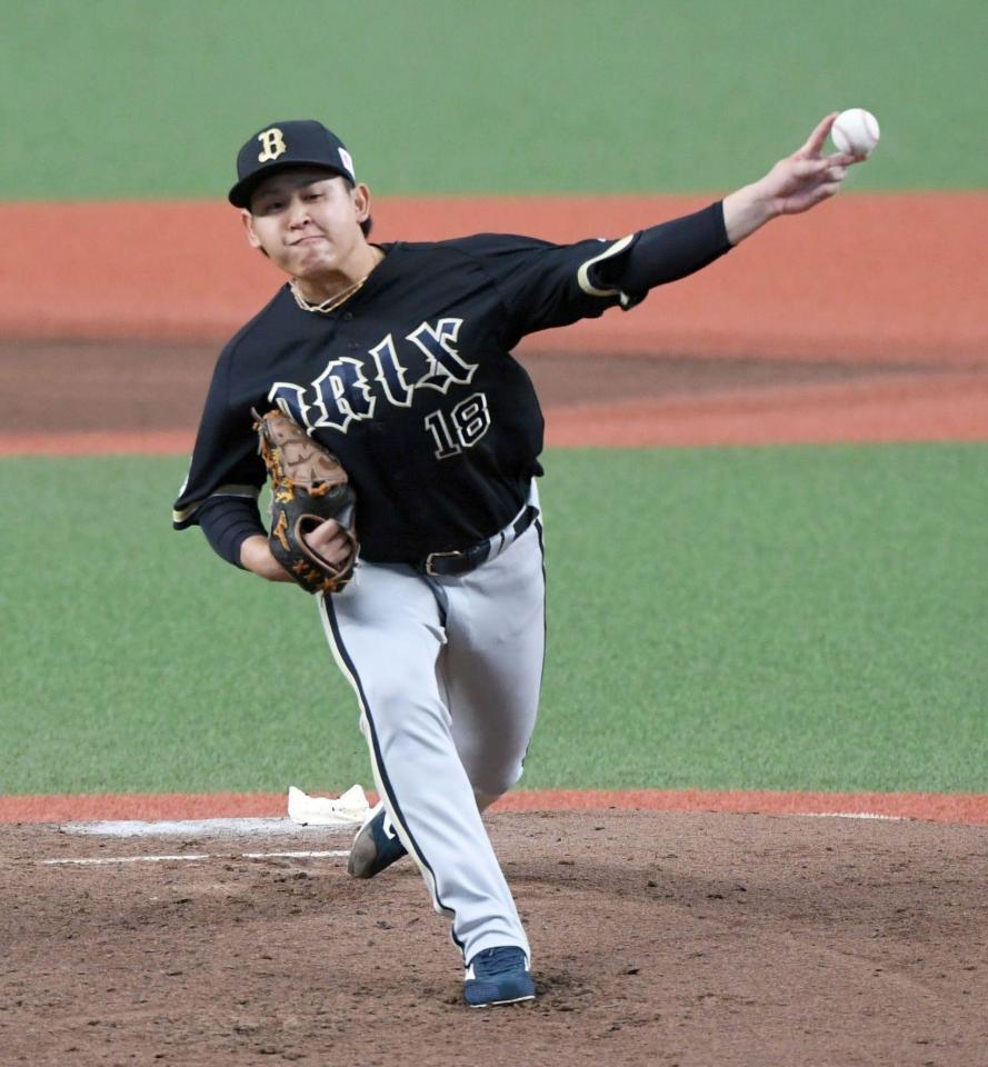 西武打線を相手に力投する宮城（撮影・佐藤厚）