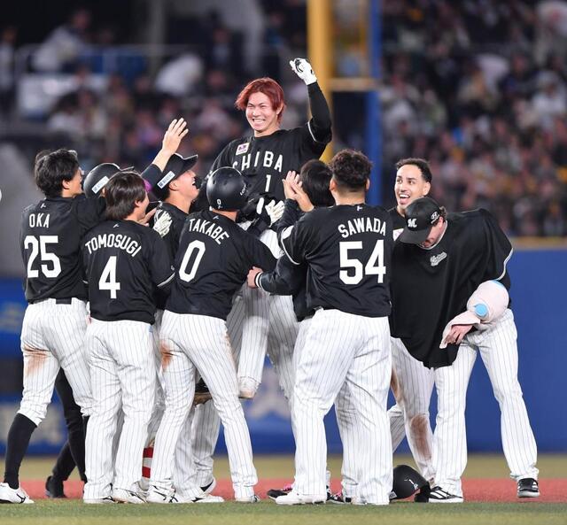 ソフトBぼう然 サヨナラ負けで２連敗