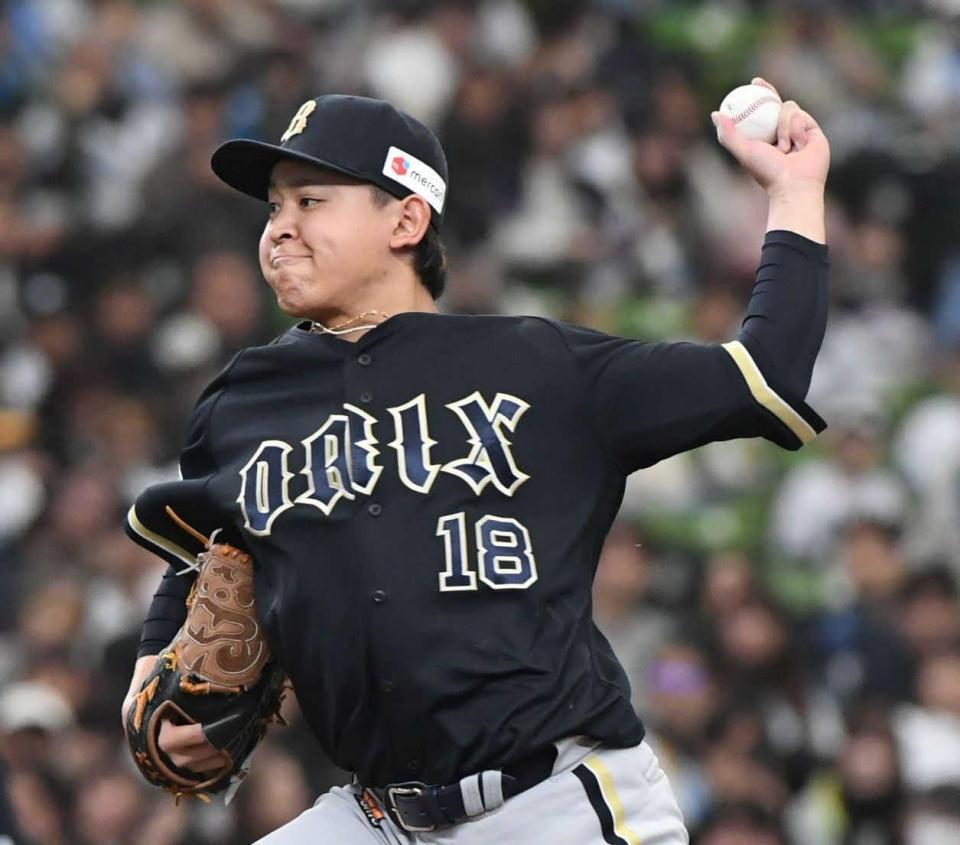 　西武打線を相手に力投する宮城（撮影・佐藤厚）