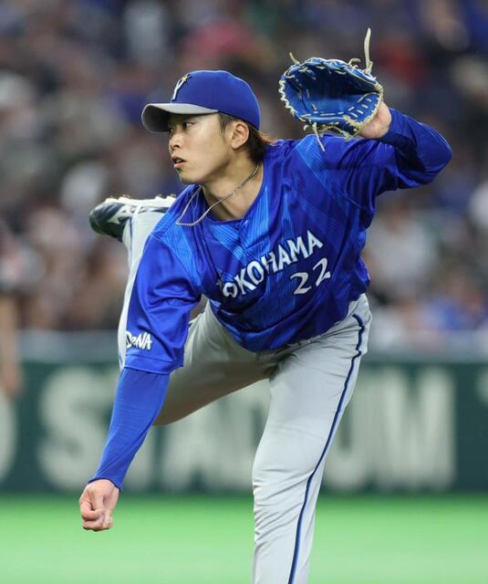 力投する先発の入江（撮影・伊藤笙子）