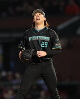 ４回、先制を許した細野（撮影・金田祐二）