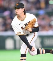 ７回から登板し１イニングを無失点に抑えた田中瑛（撮影・開出牧）
