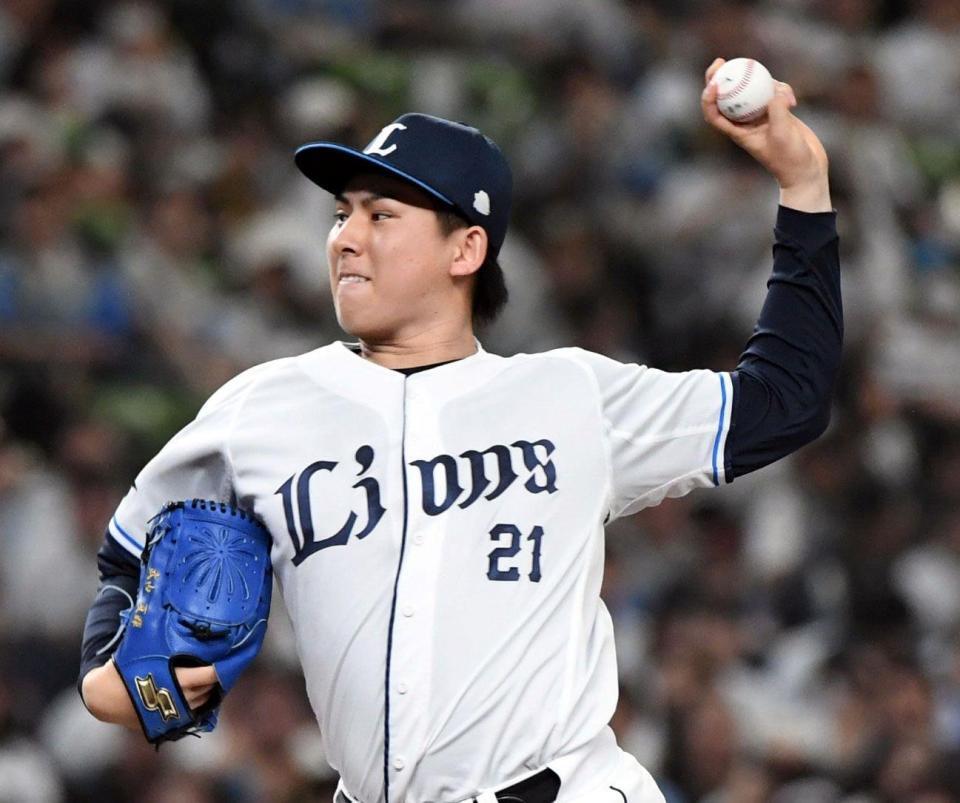 ロッテ打線に立ち向かう武内（撮影・佐藤厚）