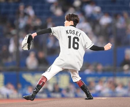 始球式を務める三浦皇成（撮影・開出牧）