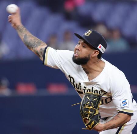 先発のエスピノーザ（撮影・坂部計介）