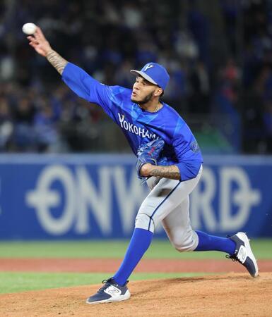 ７回に登板したマルセリーノ