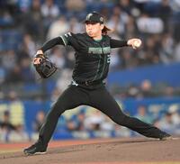 力投する細野（撮影・開出牧）