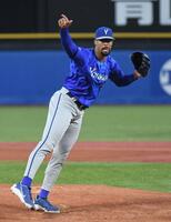 ヤクルト打線を相手に力投するデュプランティエ（撮影・佐藤厚）