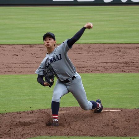 同大戦に先発した関大・米沢（撮影・中野裕美子）