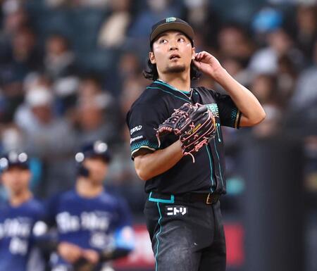 ６回、先制を許した伊藤（撮影・中島達哉）