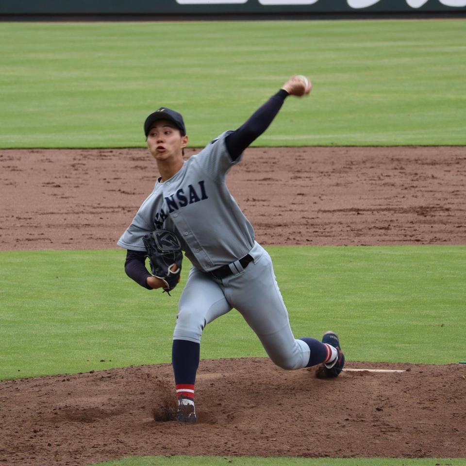 同大戦に先発した関大・米沢（撮影・中野裕美子）