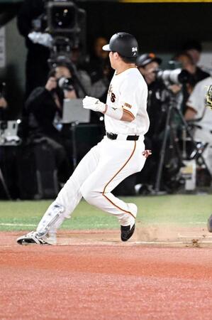 ７回、大城の一ゴロで、ボスラーがベースカバーの金丸へ悪送球し出塁を許す