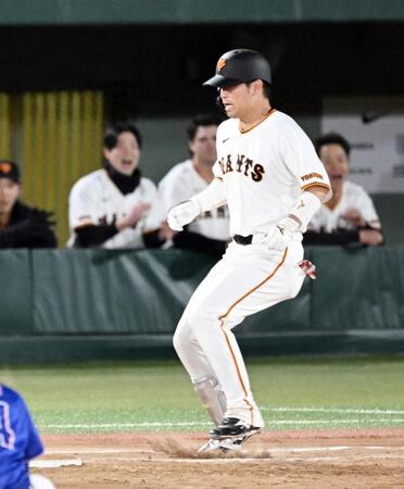 ７回、大城の一ゴロで、ボスラーがベースカバーの金丸へ悪送球し出塁を許す