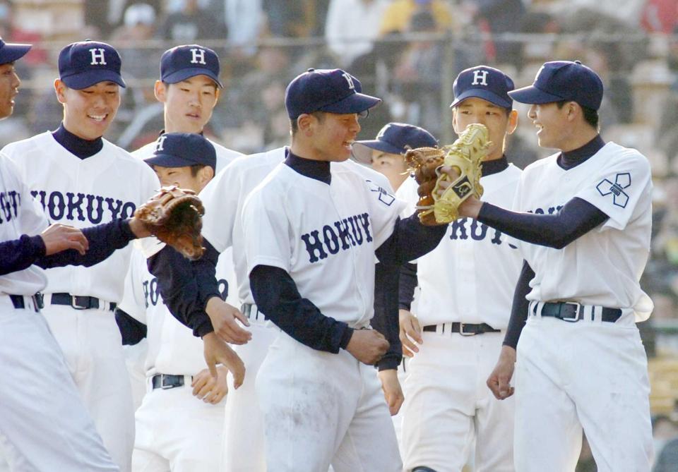 　２００７年のセンバツで初戦を突破した北陽（当時）