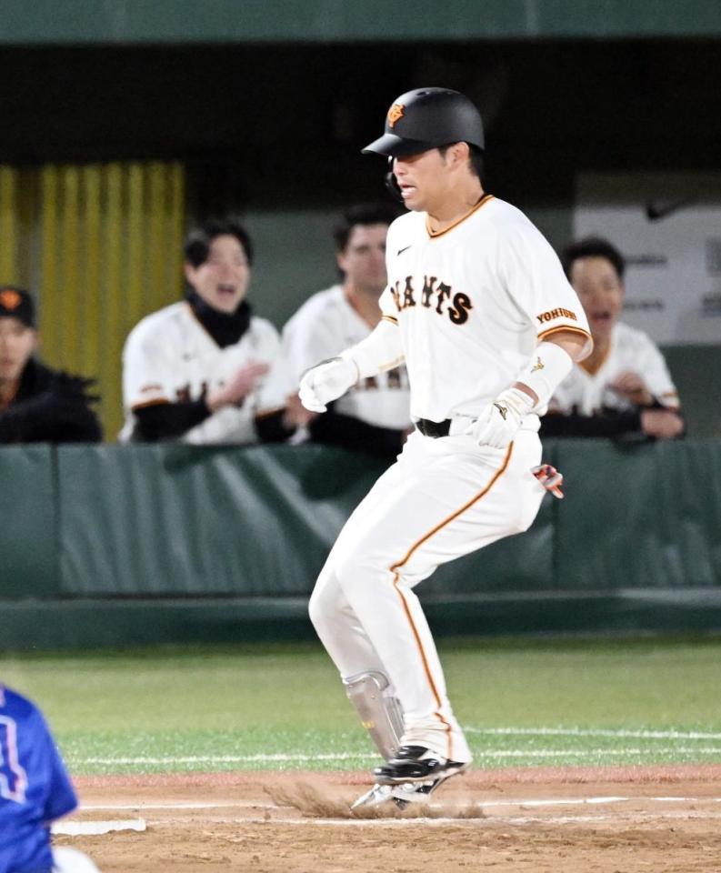 ７回、大城の一ゴロで、ボスラーがベースカバーの金丸へ悪送球し出塁を許す