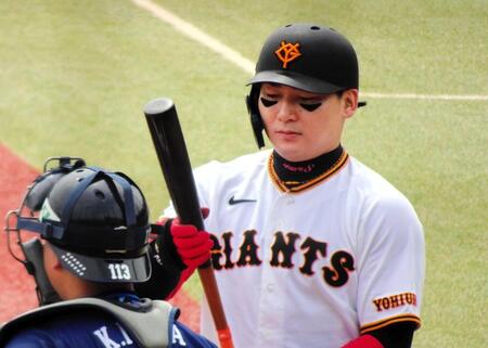 　２軍・西武戦に先発出場した丸