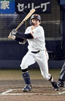 ２回、竹丸が中前打を放つ