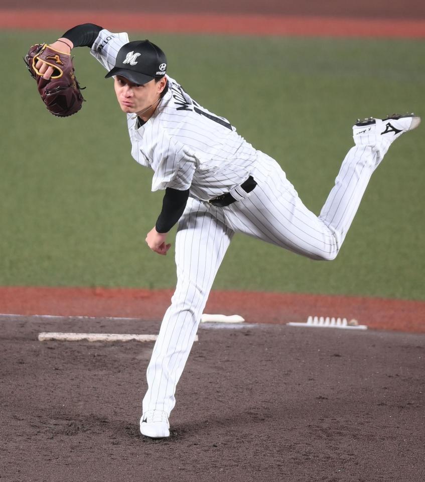 力投する毛利（撮影・開出牧）