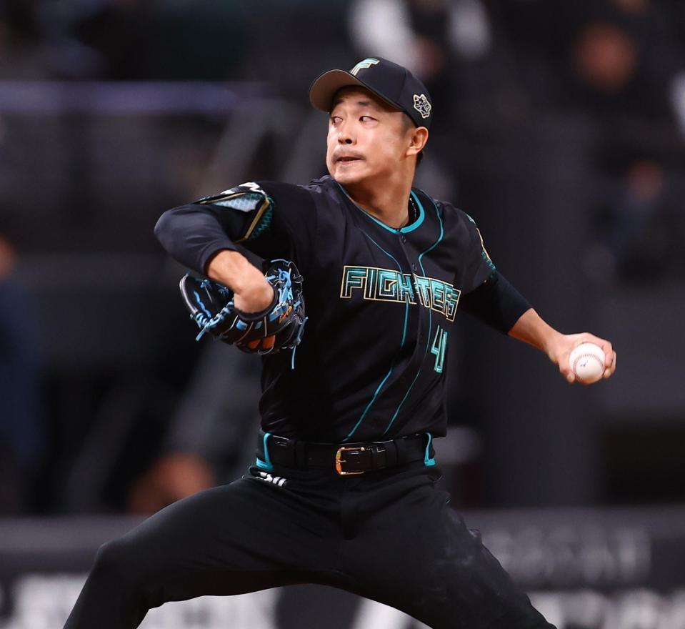 １０回、登板した島本（撮影・中島達哉）