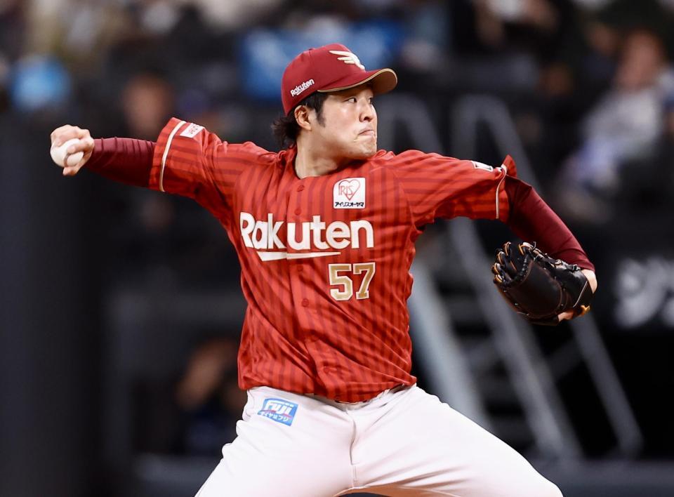 日本ハム戦に先発する滝中（撮影・中島達哉）