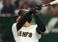 ２回、遊ゴロで打点を挙げた平山（撮影・佐々木彰尚）