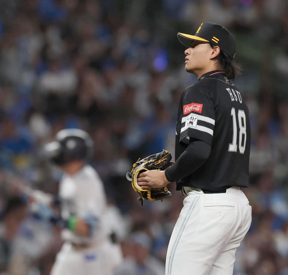 ２回、ネビンに２ランを浴びた徐若熙（撮影・佐々木彰尚）