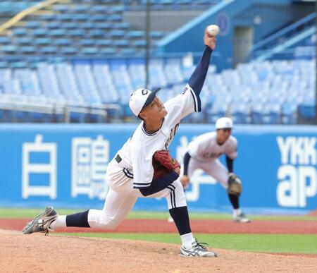 力投する中央大・西村一毅（撮影・石井剣太郎）