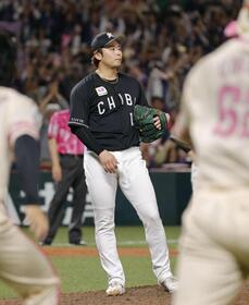 　９回、谷川原にサヨナラ二塁打を許した横山